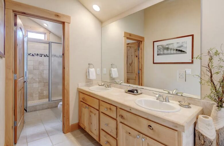Lakota Luxury Rocky Mountain Ski Chalet - Winter Park, Colorado