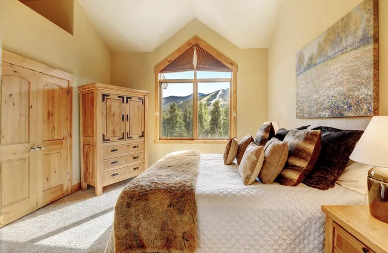 Lakota Luxury Rocky Mountain Ski Chalet - Winter Park, Colorado