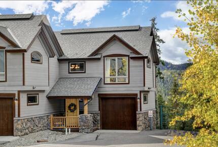 Lakota Luxury Rocky Mountain Ski Chalet - Winter Park, Colorado