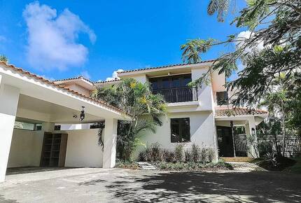 Dorado Beach East Residence - Dorado, Puerto Rico