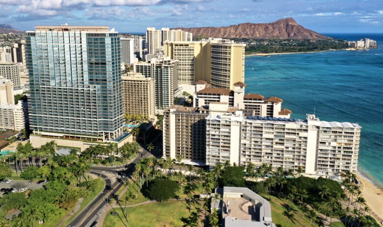 Honolulu Residential-Style Suite - Honolulu, Hawaii