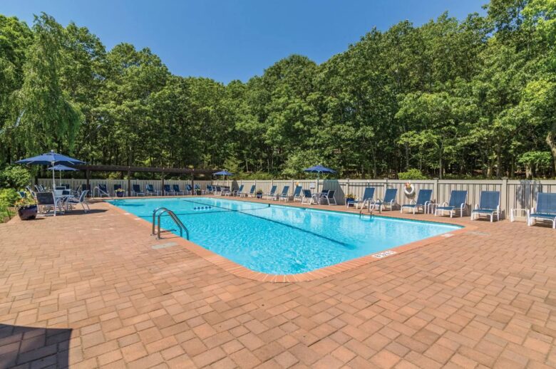East Hampton Townhome - East Hampton, New York