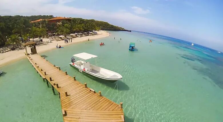 Infinity Bay Spa and Beach Resort, West Bay Beach - Roatan, Honduras - Infinity Bay Resort, Honduras