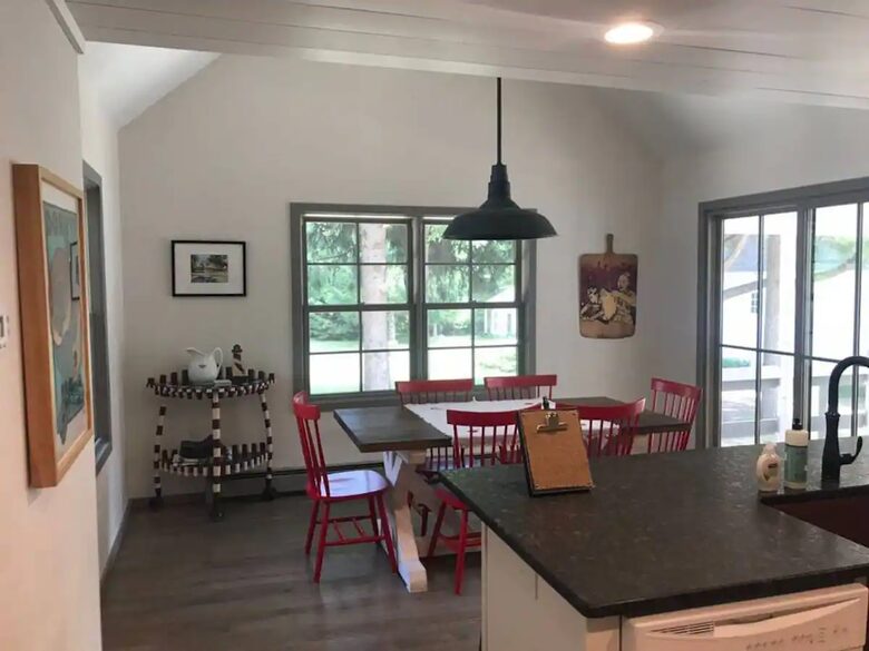 Fish Creek Farmhouse - Fish Creek, Wisconsin
