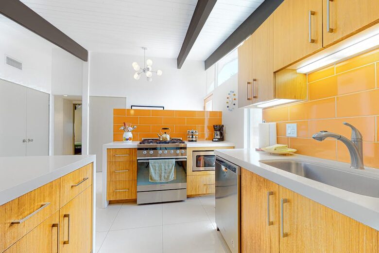 Midcentury Modern Escape - Palm Springs, California