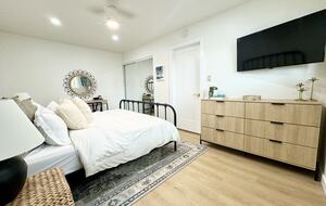 Stylish Family Beach Villa - Summerland, California