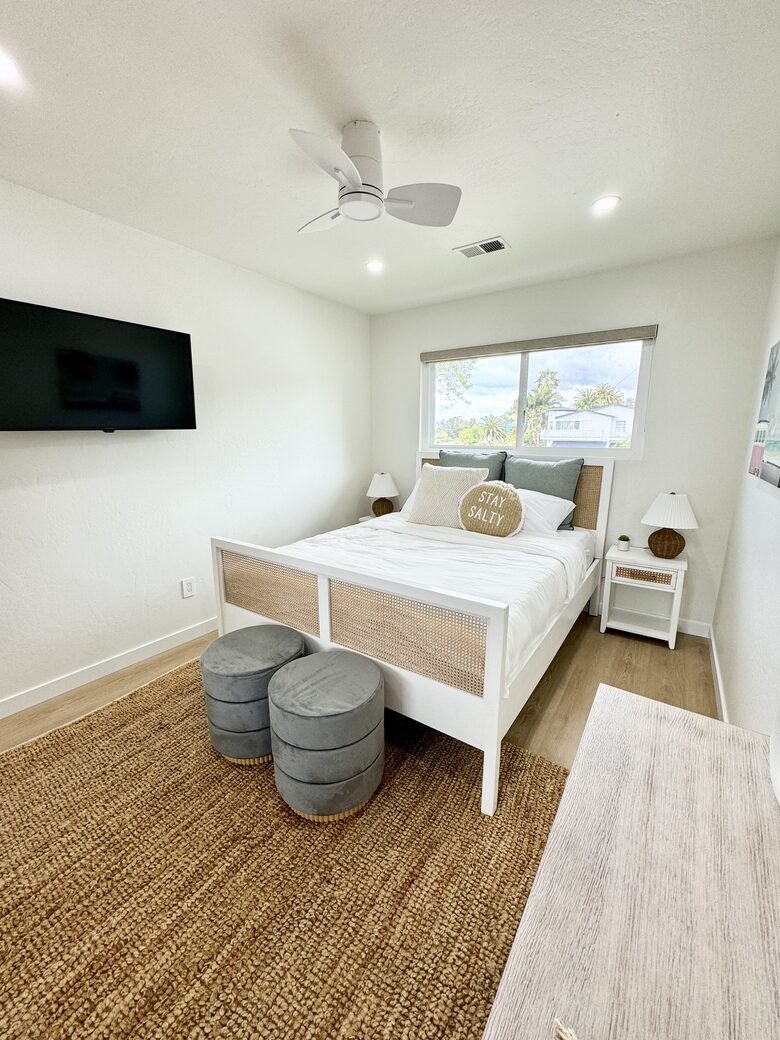 Stylish Family Beach Villa - Summerland, California