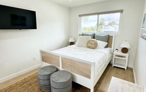 Stylish Family Beach Villa - Summerland, California