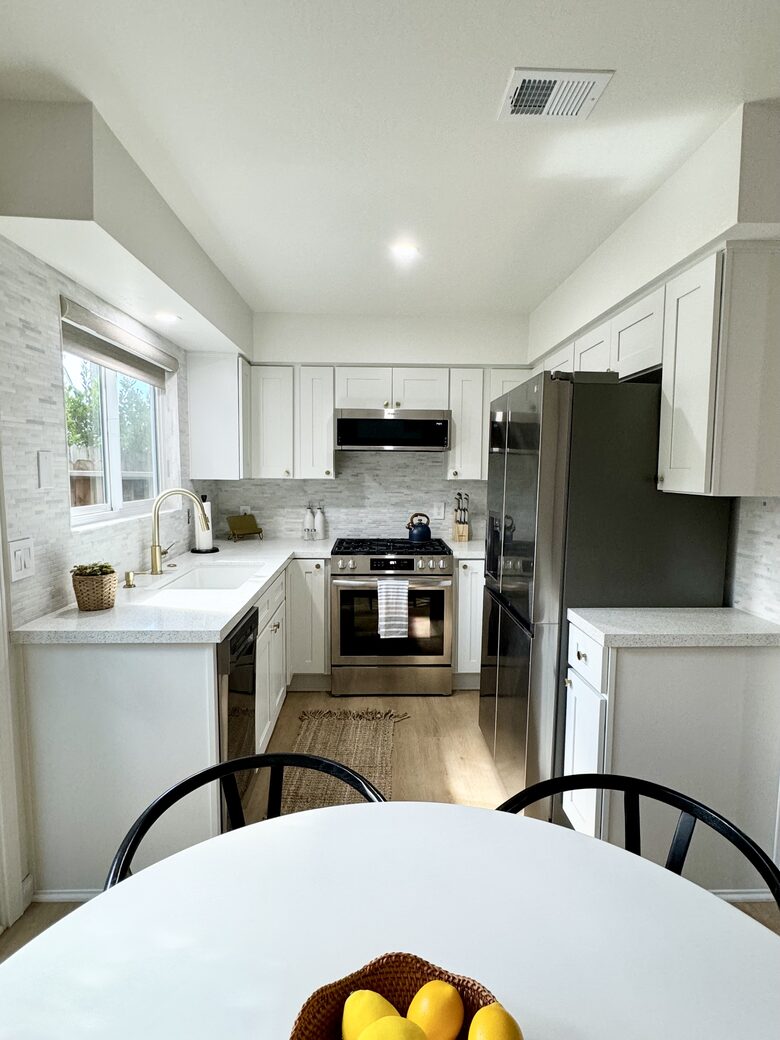 Stylish Family Beach Villa - Summerland, California