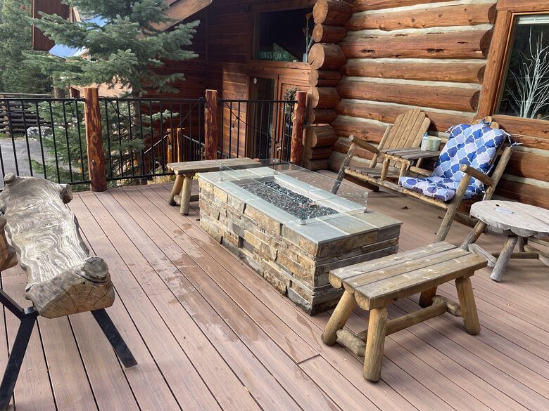 Large Log Home on a Private Acre with a Pond - Breckenridge, Colorado