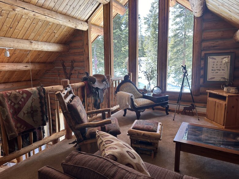 Large Log Home on a Private Acre with a Pond - Breckenridge, Colorado