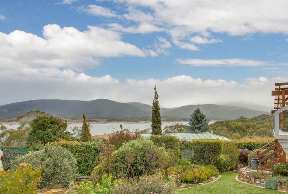 The Lake House - Kalkite, Australia