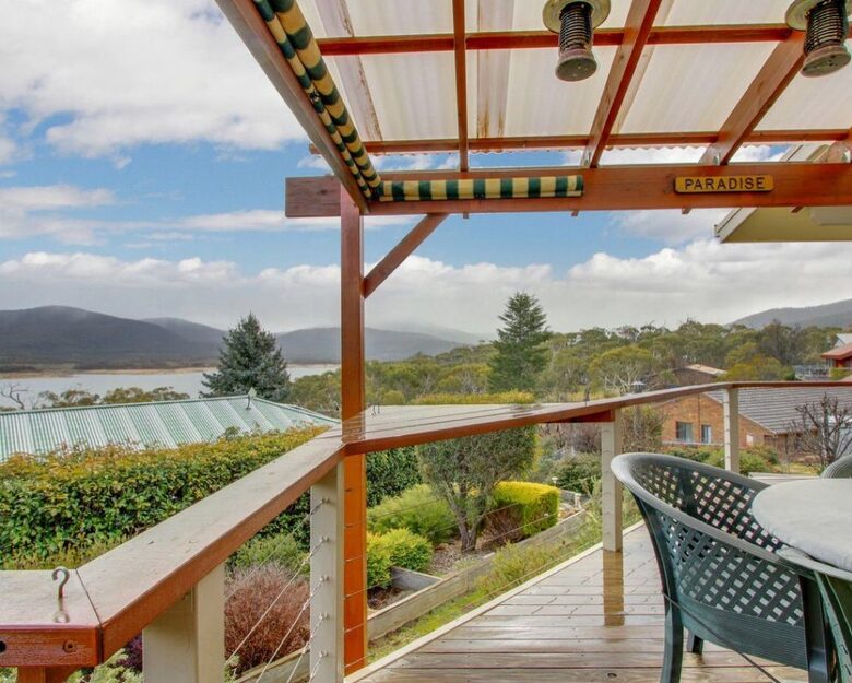 The Lake House - Kalkite, Australia