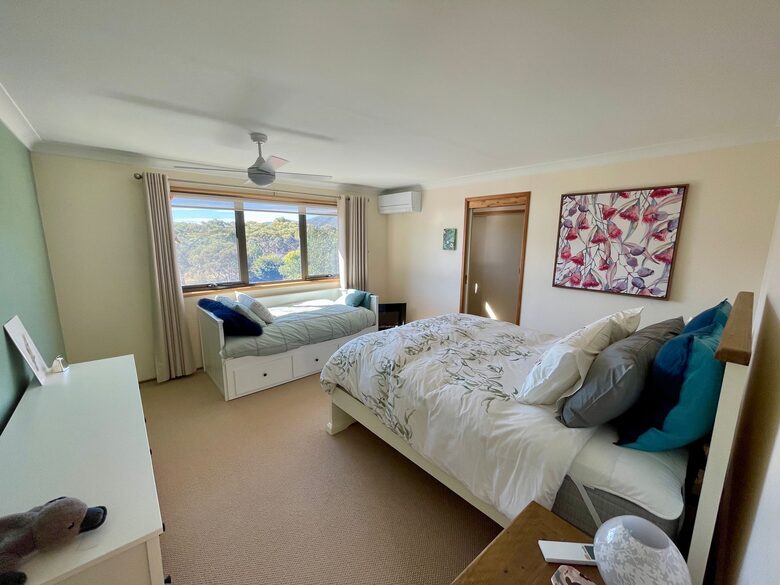 The Lake House - Kalkite, Australia