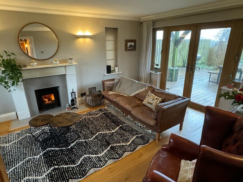 Mandalay Lodge - Medstead, United Kingdom