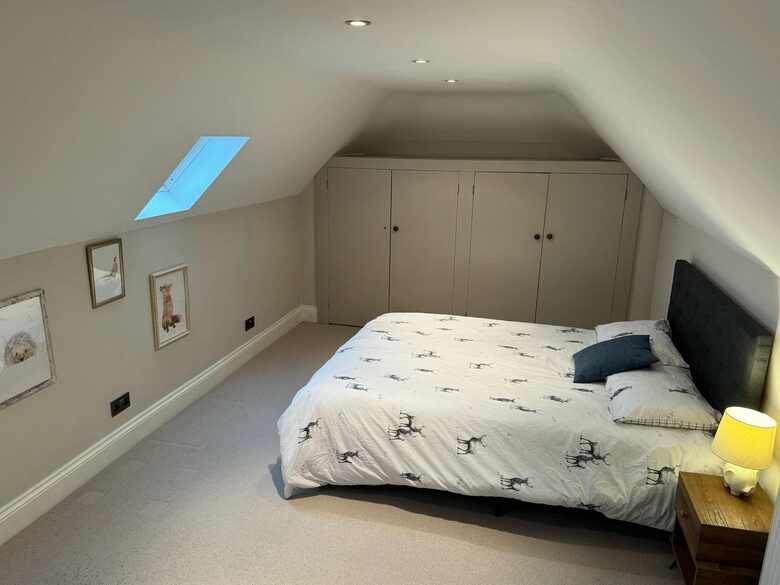 Mandalay Lodge - Medstead, United Kingdom