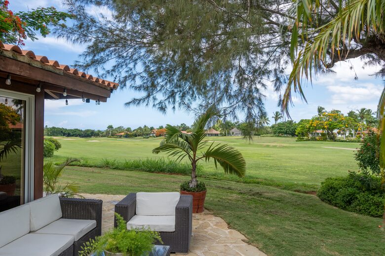 Tres Palmas Villa with gorgeous golf, lake & ocean horizon views - Casa de Campo, Dominican Republic