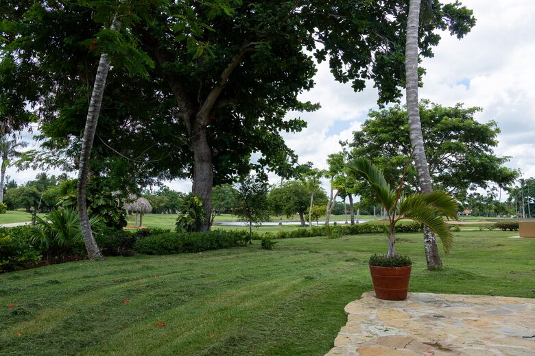Tres Palmas Villa with gorgeous golf, lake & ocean horizon views - Casa de Campo, Dominican Republic