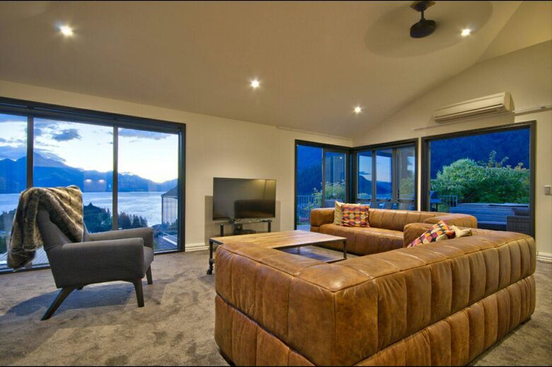 Queenstown Hill Retreat - Queenstown, New Zealand