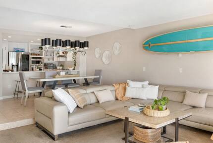 Solana Beach Dream with Ocean Views & Steps to the Beach - Solana Beach, California