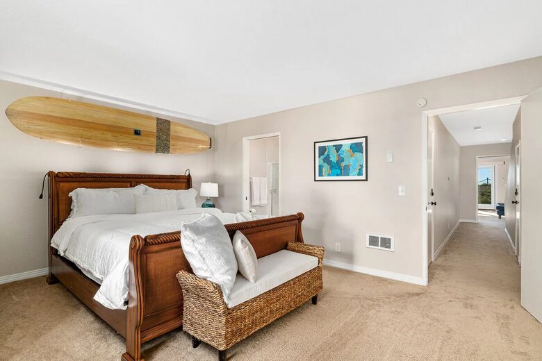 Solana Beach Dream with Ocean Views & Steps to the Beach - Solana Beach, California