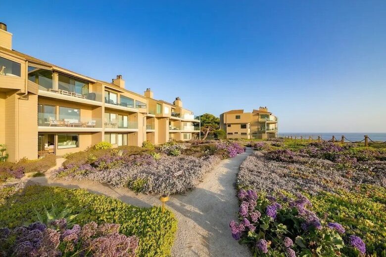 Solana Beach Dream with Ocean Views & Steps to the Beach - Solana Beach, California