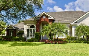 Pelican Bay Retreat - Naples, Florida