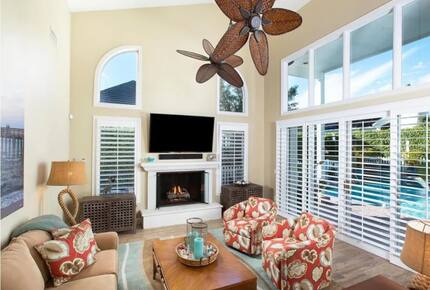 Pelican Bay Retreat - Naples, Florida