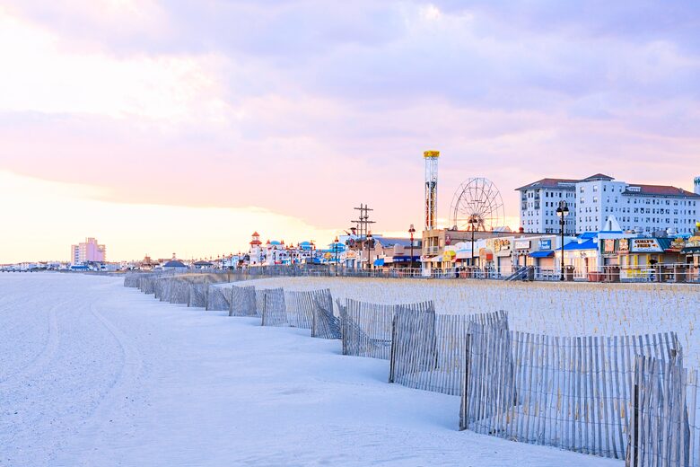 Charming Ocean City Cottage - Ocean City, New Jersey