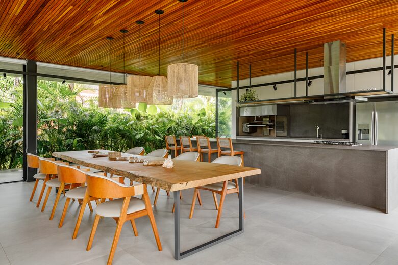 Casa California - Garopaba, Brazil