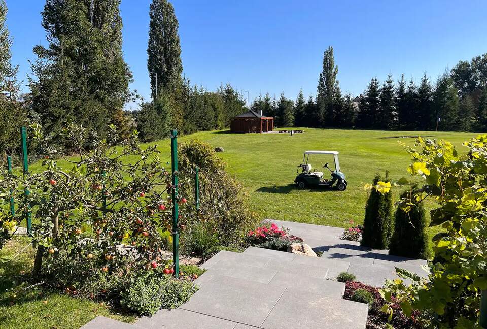 LedowoHouse Industrial Style with own Golf Course and Pool - Ledowo, Poland