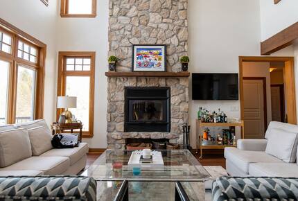 Stunning Lake House in the Laurentians - Saint-Adolphe-d'Howard, Canada