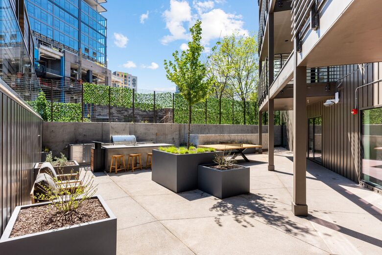 Nashville Luxury Apartment - Nashville, Tennessee