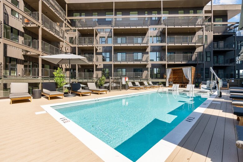 Nashville Luxury Apartment - Nashville, Tennessee