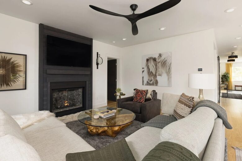 Big Sky Luxury Living - Big Sky, Montana