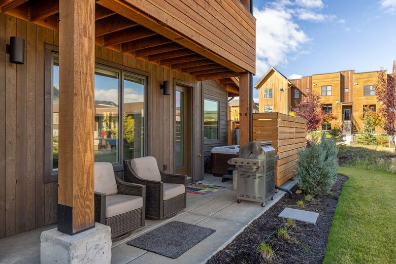 Big Sky Luxury Living - Big Sky, Montana