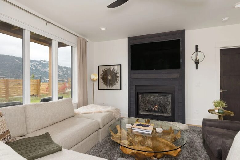Big Sky Luxury Living - Big Sky, Montana