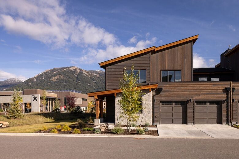 Big Sky Luxury Living - Big Sky, Montana