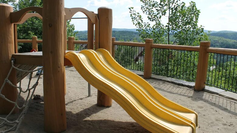 Luxurious Ski In Ski Out 2 Bedroom Equinoxe Tremblant - Mont-Tremblant, Canada