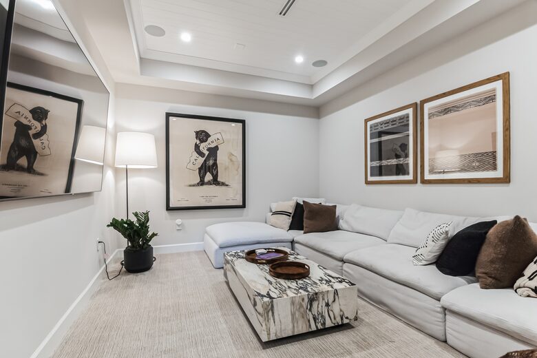 West Hollywood Executive Escape with Pool, Spa & Gym - Los Angeles, California