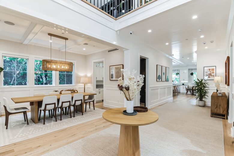 West Hollywood Executive Escape with Pool, Spa & Gym - Los Angeles, California