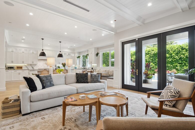 West Hollywood Executive Escape with Pool, Spa & Gym - Los Angeles, California