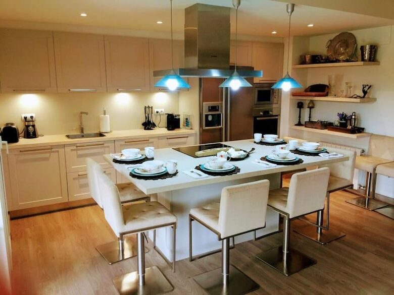 Modern 2 Story Flat - Palafrugell, Spain