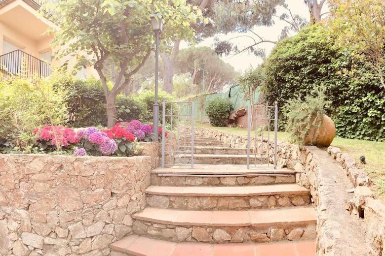 Modern 2 Story Flat - Palafrugell, Spain