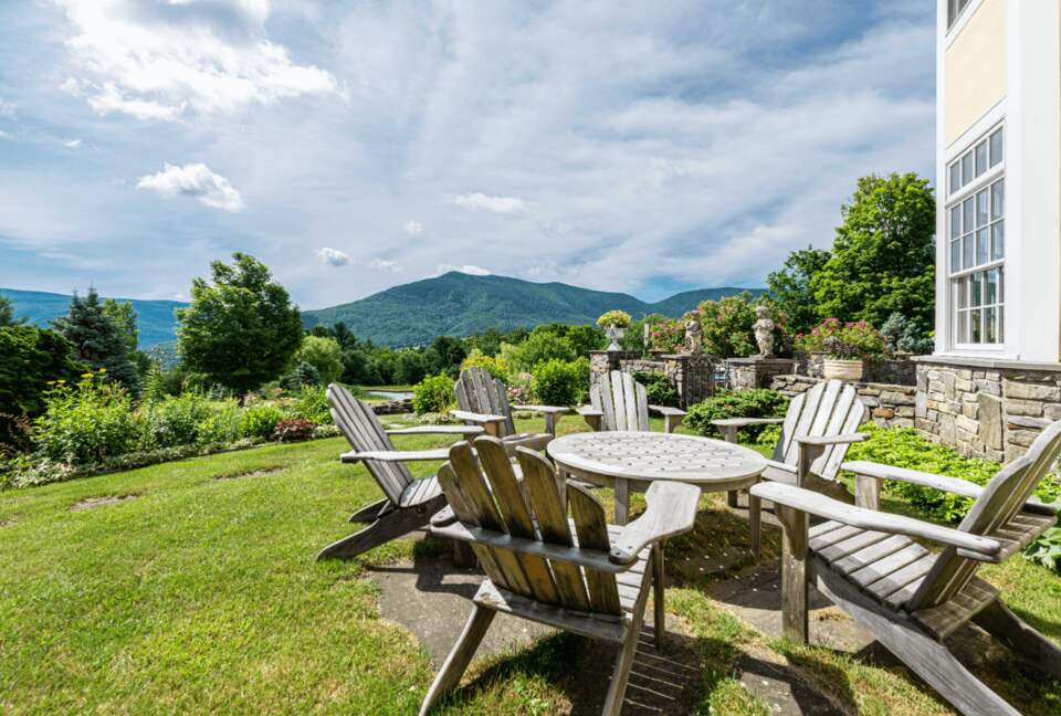 Stunning Vermont Estate- Maple Lane - Danby, Vermont