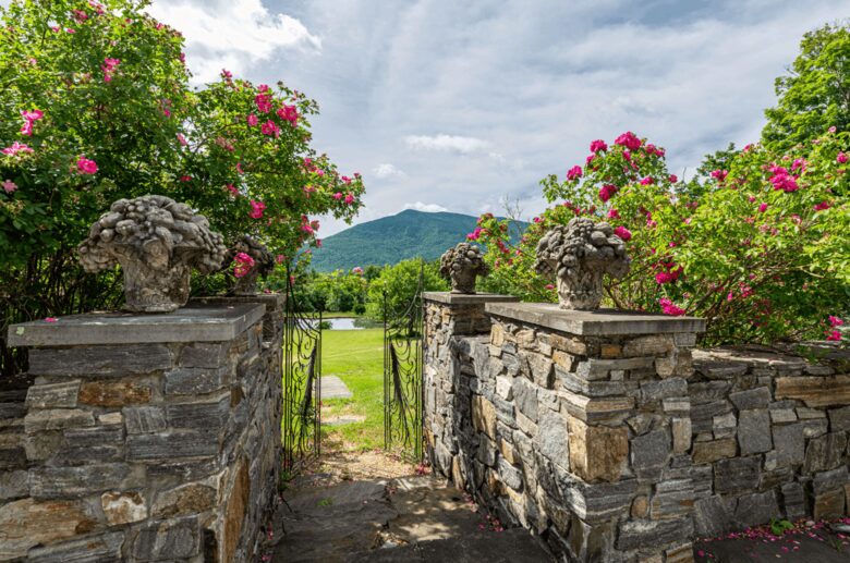 Stunning Vermont Estate- Maple Lane - Danby, Vermont
