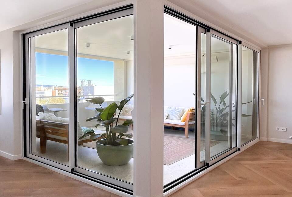 luxury Waterfront Apartment | Barceloneta - Barcelona, Spain