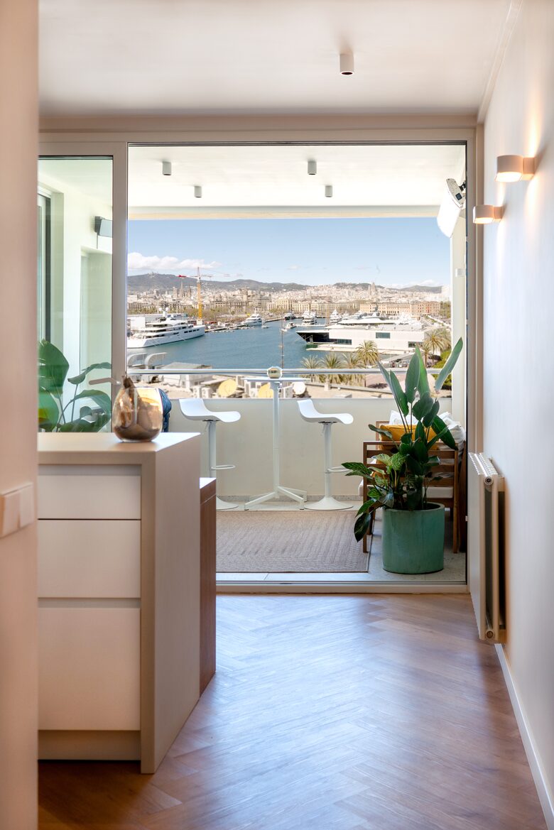 luxury Waterfront Apartment | Barceloneta - Barcelona, Spain