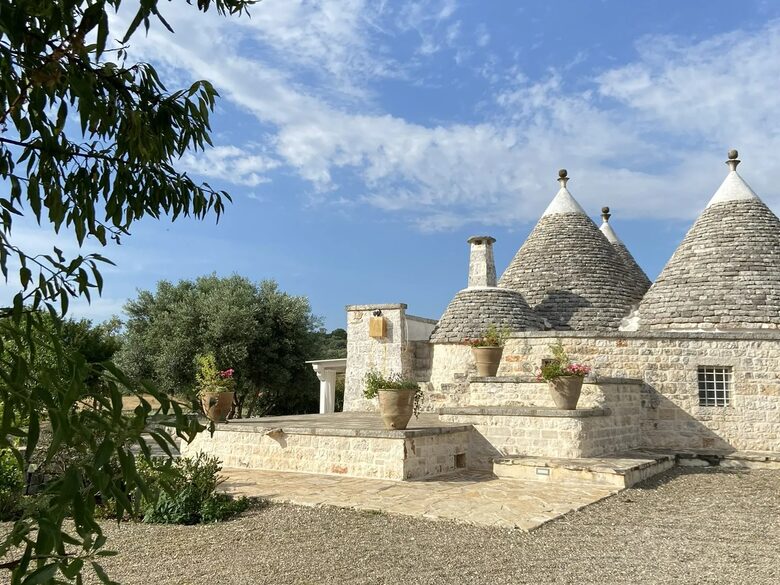 Trullo Allegro - Ostuni, Italy