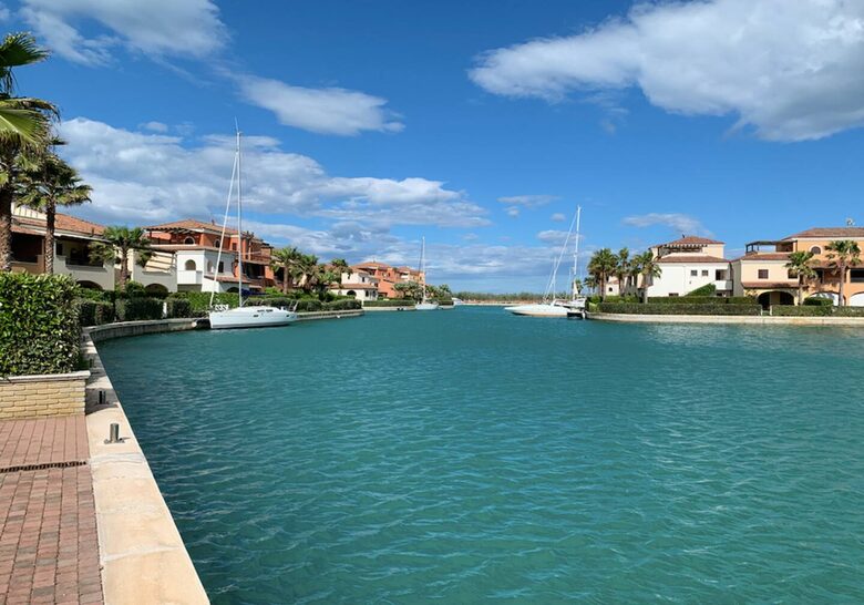 Luxury Apartment See View With Private Dock - Policoro, Italy